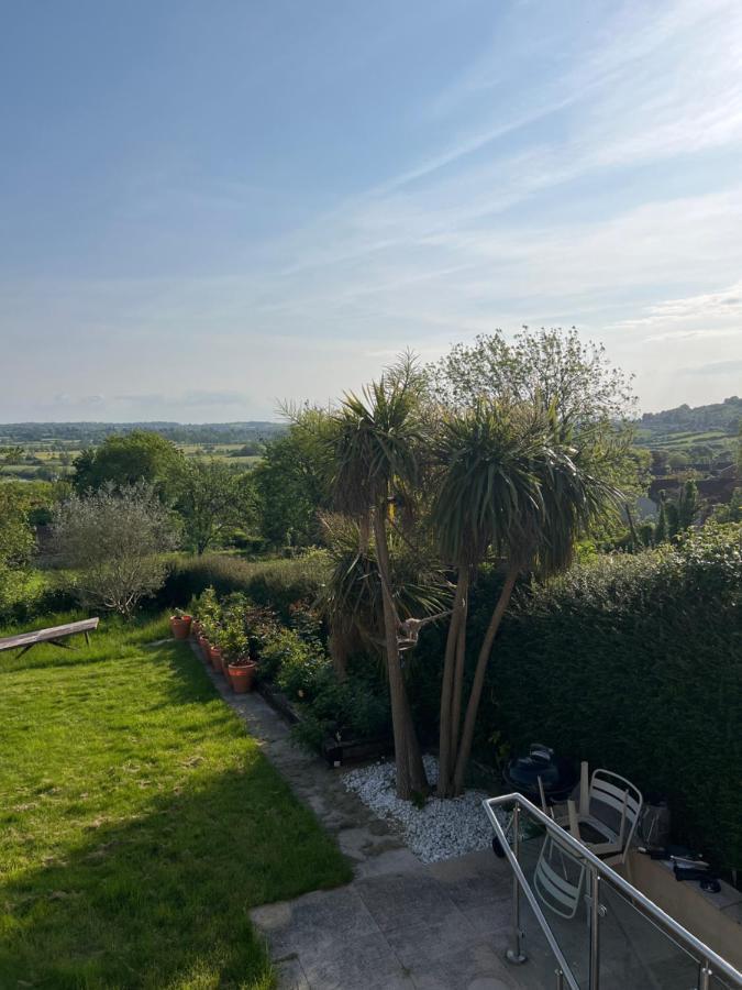 Glastonbury Vista Bagian luar foto